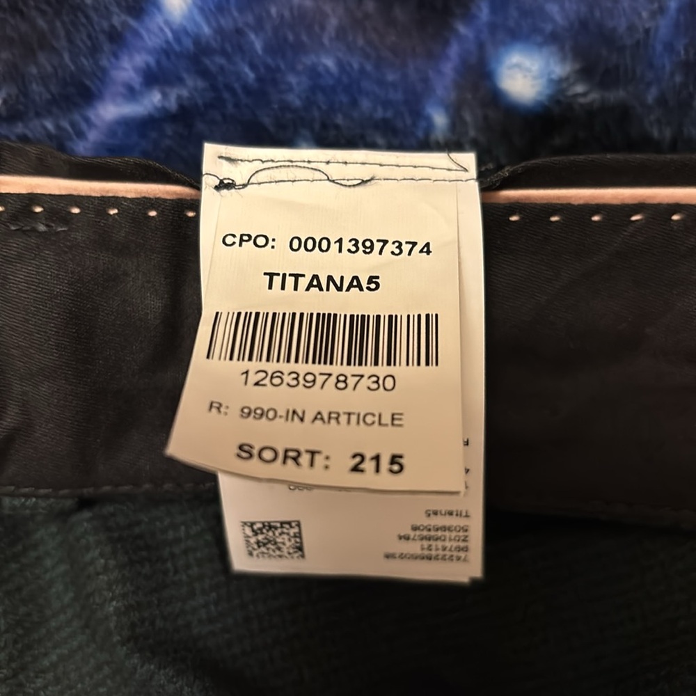 Hugo Boss Titana Size 4 - Picture 5 of 7